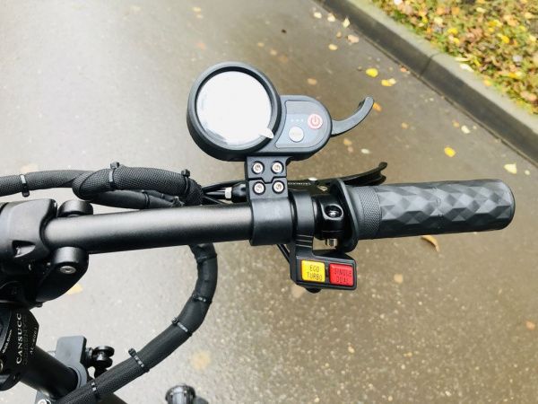 Электросамокат Currus M10 30 AH пневмоподвеска