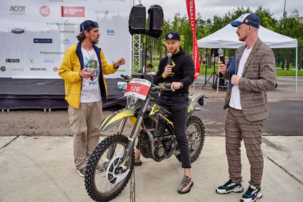 Электромотоцикл SUR-RON Storm Bee E (Enduro)