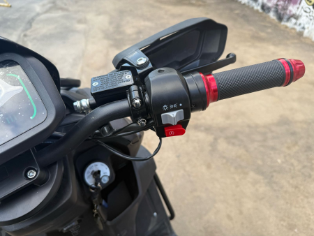 Электрический скутер Тур-Эндуро GT Tank 60AH 72V черный