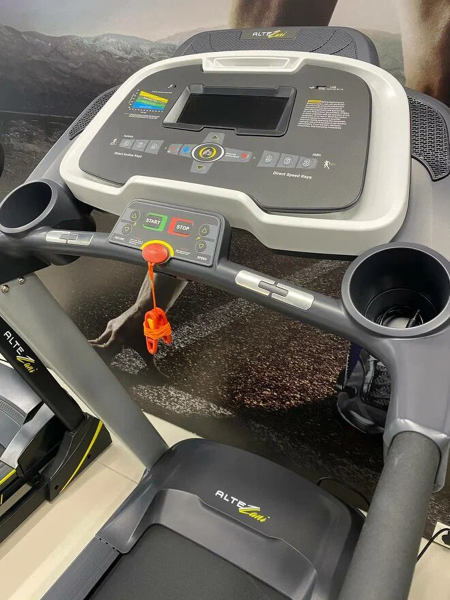 Электрическая беговая дорожка Altezani ALS 1320